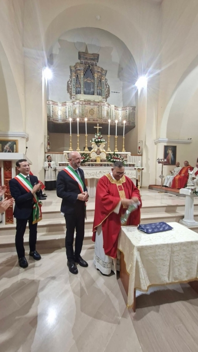 Grottole accoglie il nuovo parroco don Giorgio Saleh, il benvenuto dell’Amministrazione comunale