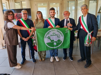 MARINA DI GINOSA SI CONFERMA SPIAGGIA A MISURA DI BAMBINO: BANDIERA VERDE PER L’11° ANNO CONSECUTIVO